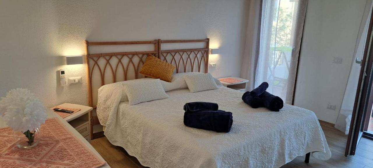 San Teodoro Rooms ภายนอก รูปภาพ