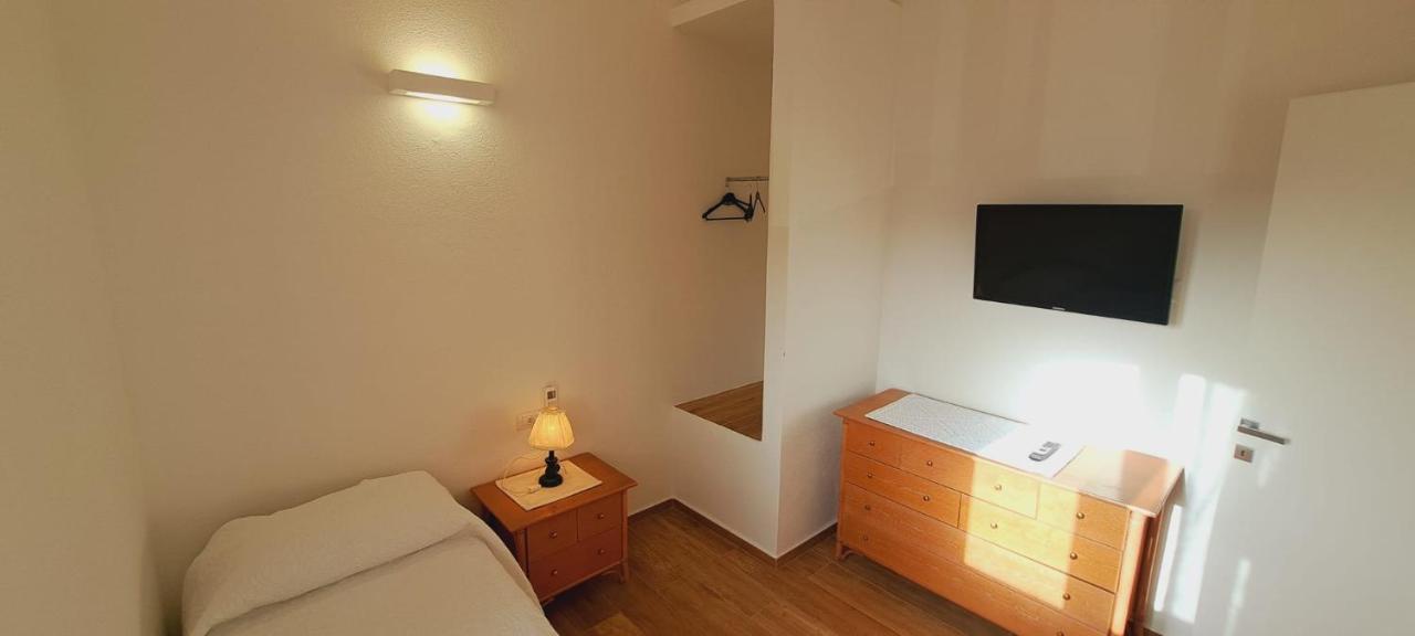 San Teodoro Rooms ภายนอก รูปภาพ