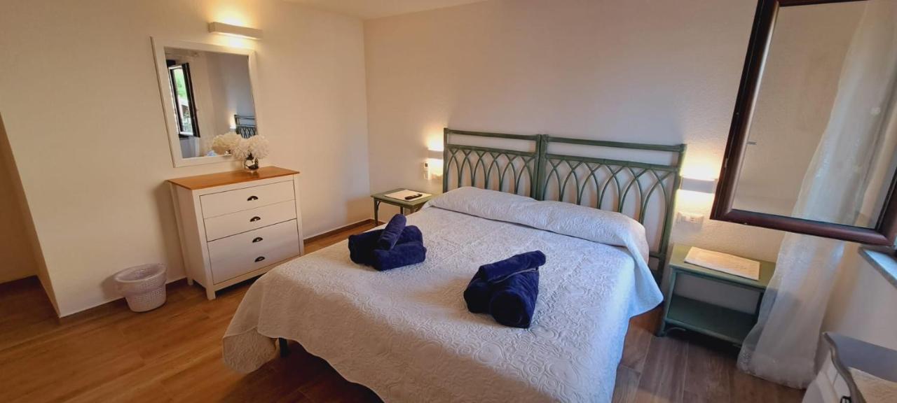 San Teodoro Rooms ภายนอก รูปภาพ